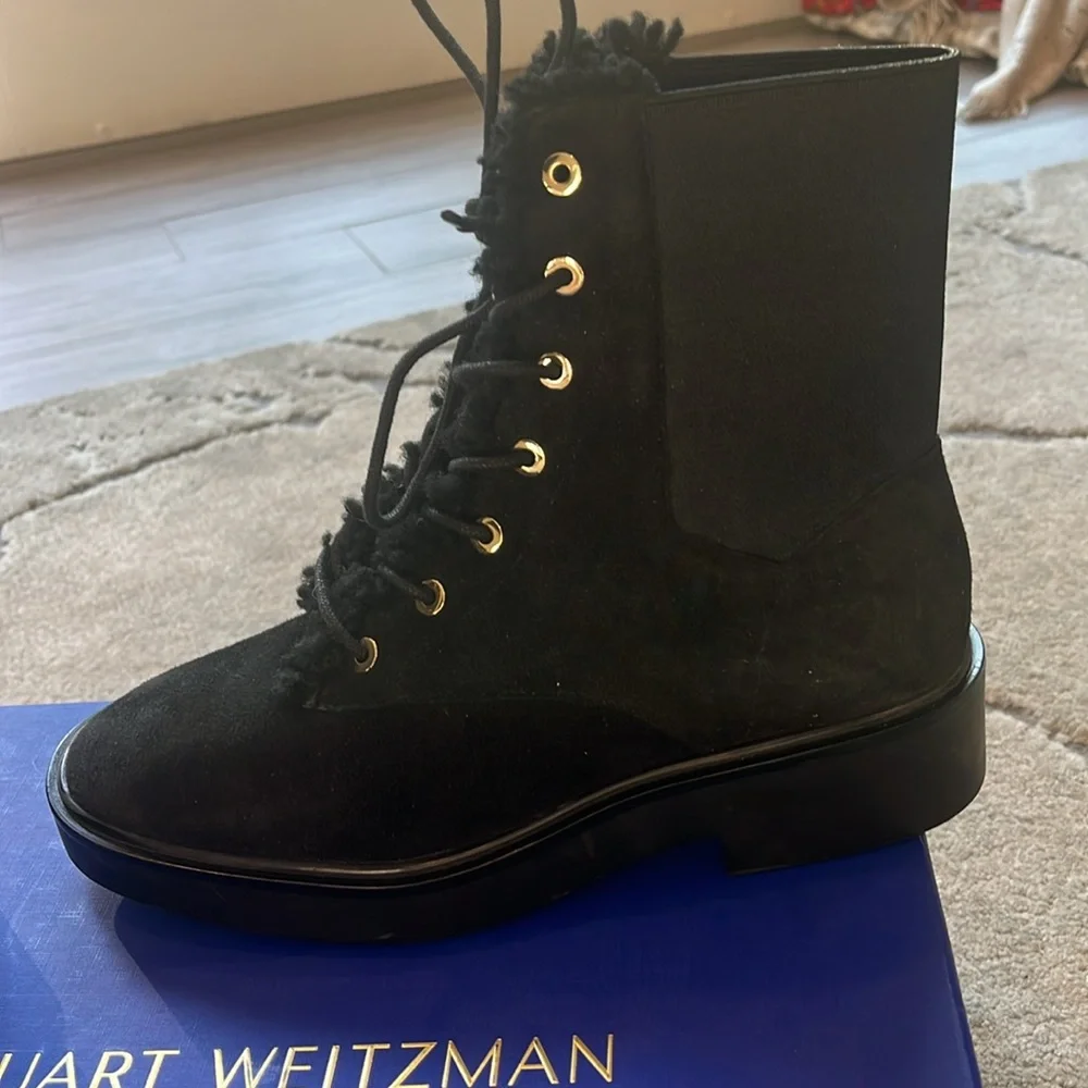 Stuart Weitzman Henley Chill Suede Shearling Combat Boots new in box no lid 6.5